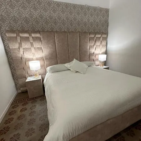 Boutique Bed & Breakfast *