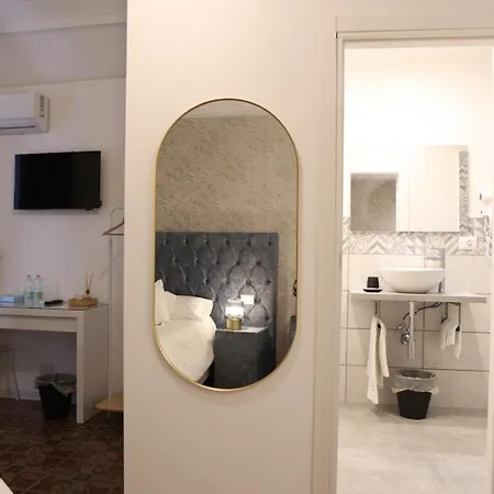 Boutique Bed & Breakfast *